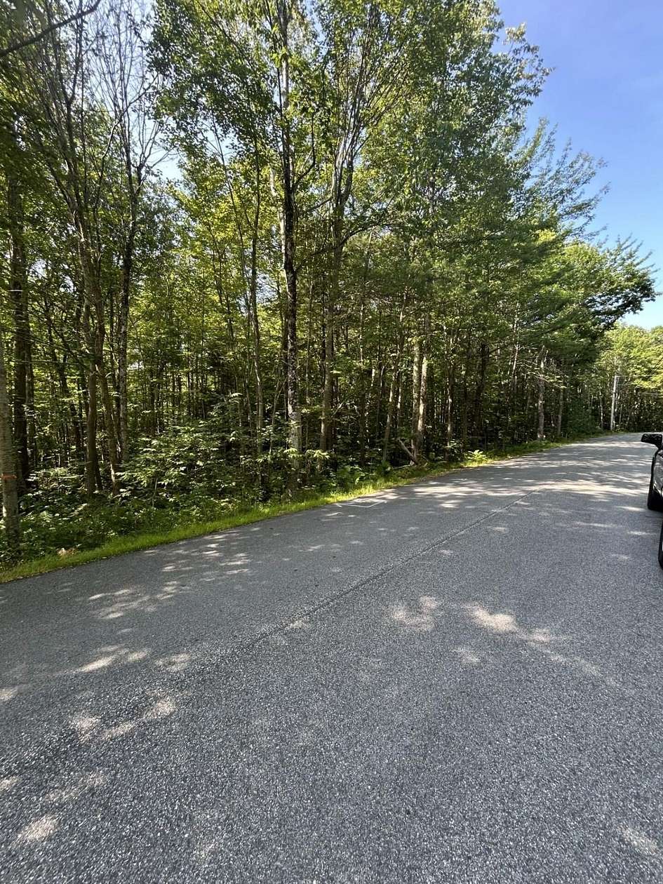 2 Acres of Residential Land for Sale in Auburn, Maine