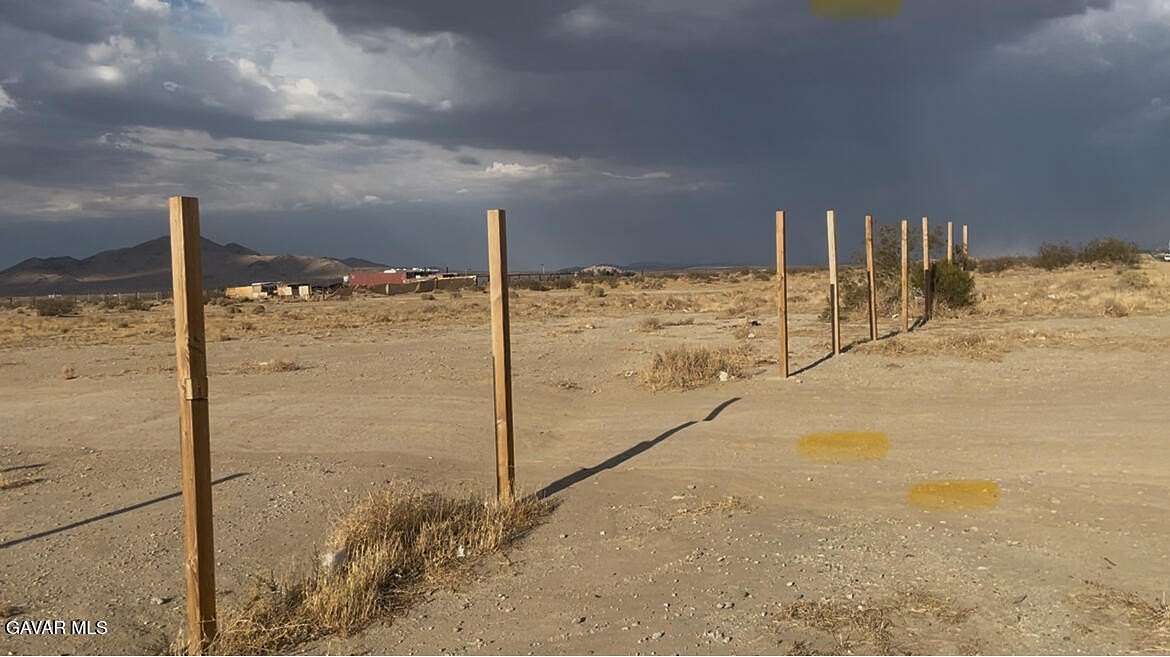 2.18 Acres of Residential Land for Sale in Lancaster, California