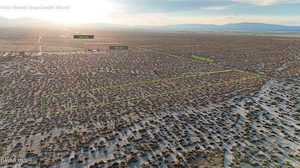 5 Acres of Land for Sale in Palmdale, California