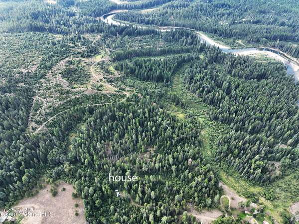 5 Acres of Residential Land with Home for Sale in Priest River, Idaho