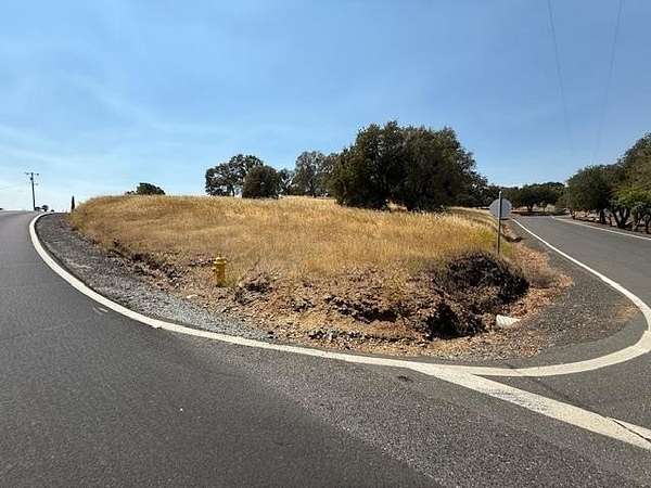 1.4 Acres of Residential Land for Sale in Copperopolis, California