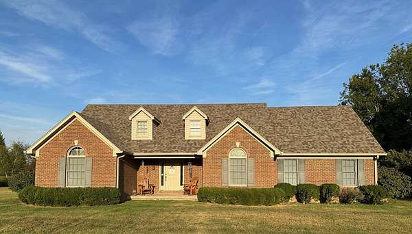 2.89 Acres of Residential Land with Home for Sale in Stanford, Kentucky