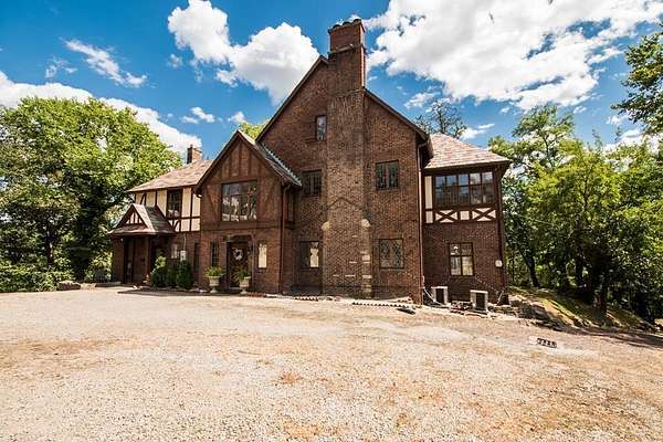 1.54 Acres of Land with Home for Sale in Portsmouth, Ohio