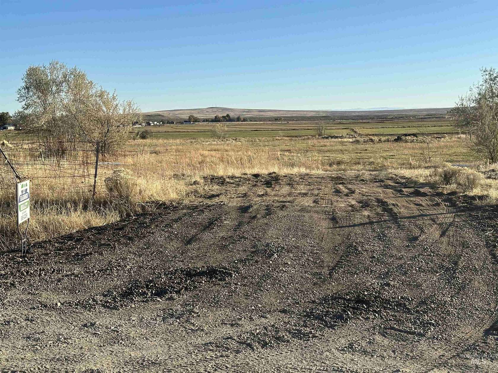 5 Acres of Land for Sale in Richfield, Idaho
