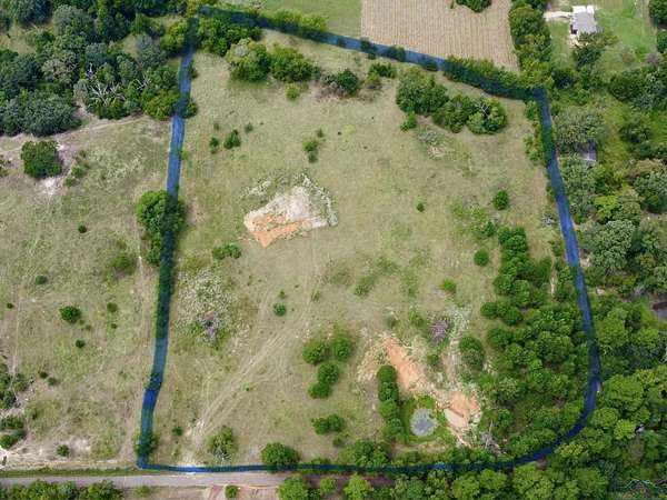 10 Acres of Residential Land for Sale in Big Sandy, Texas