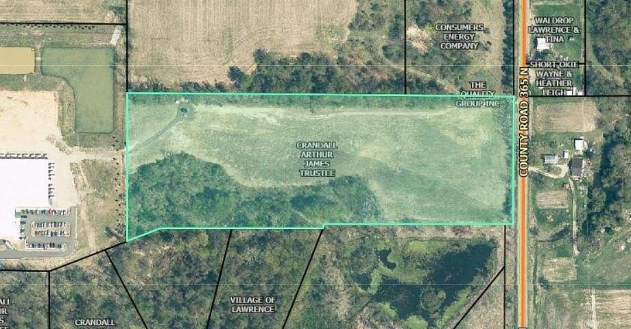 13.4 Acres of Mixed-Use Land for Sale in Lawrence, Michigan