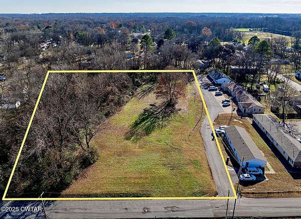 3 Acres of Residential Land for Sale in Dyersburg, Tennessee