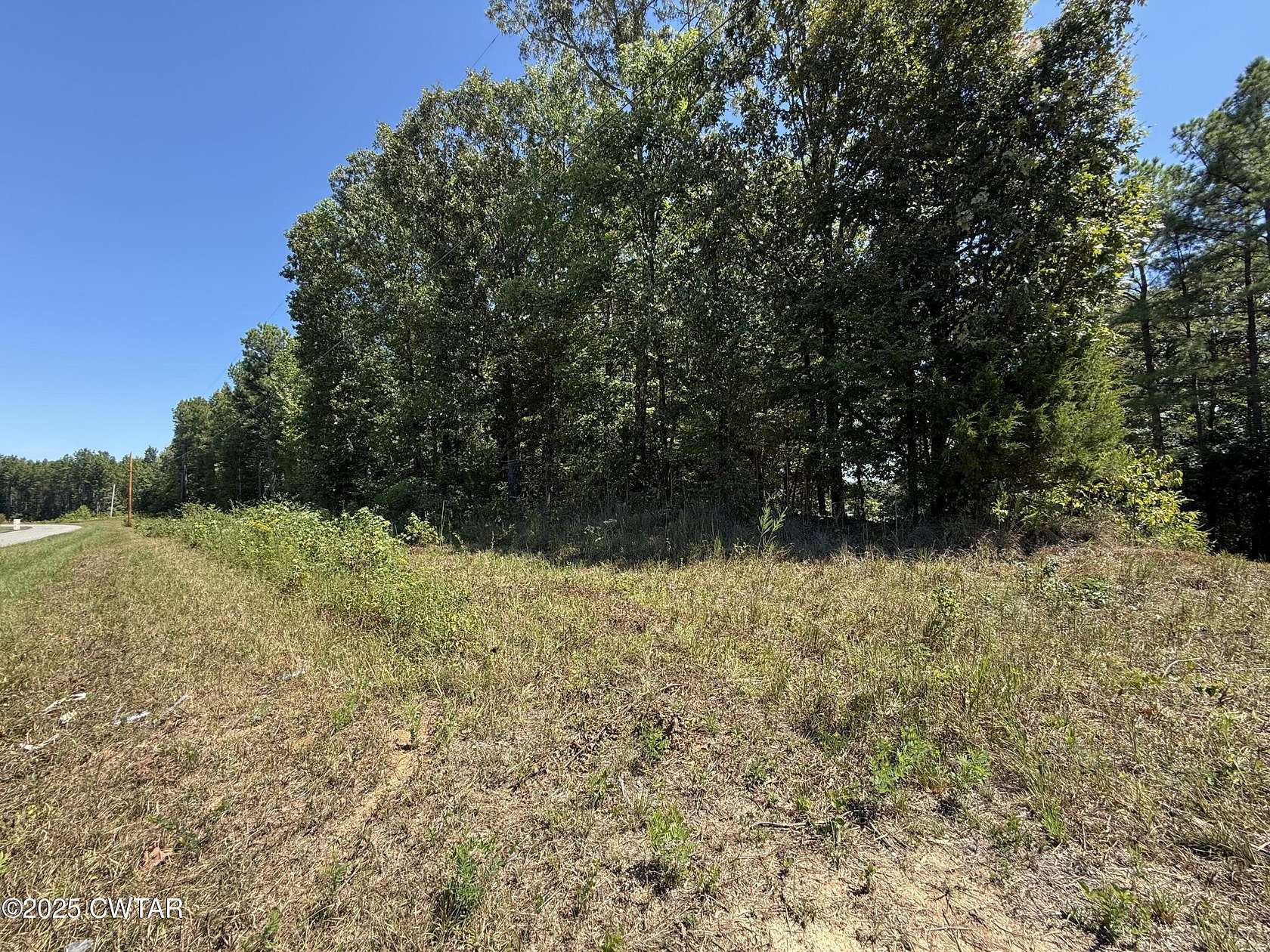 3.22 Acres of Residential Land for Sale in Huntingdon, Tennessee