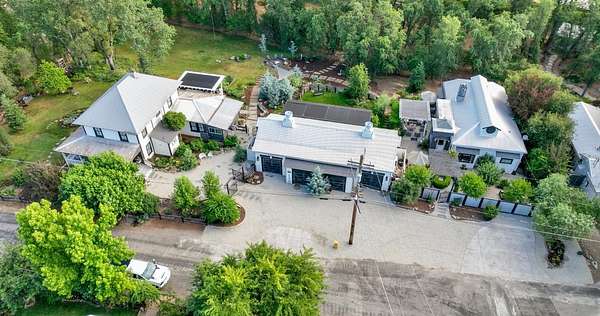 1.78 Acres of Residential Land with Home for Sale in Murphys, California