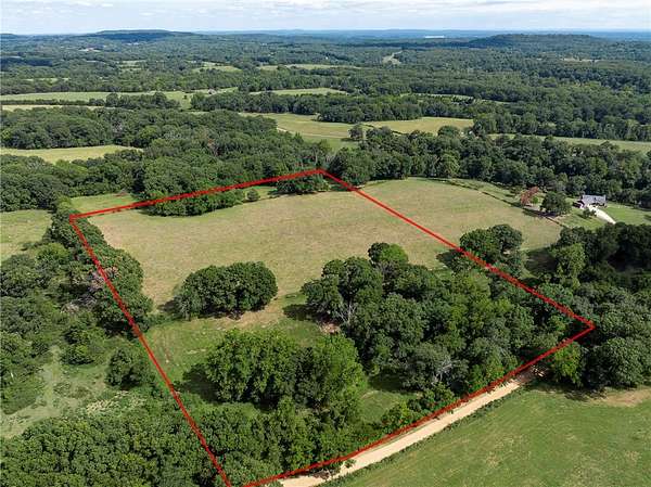 14.4 Acres of Land for Sale in Garfield, Arkansas