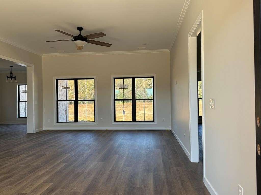 3 Acres of Residential Land with Home for Sale in Headland, Alabama