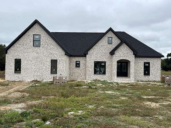 3 Acres of Residential Land with Home for Sale in Headland, Alabama