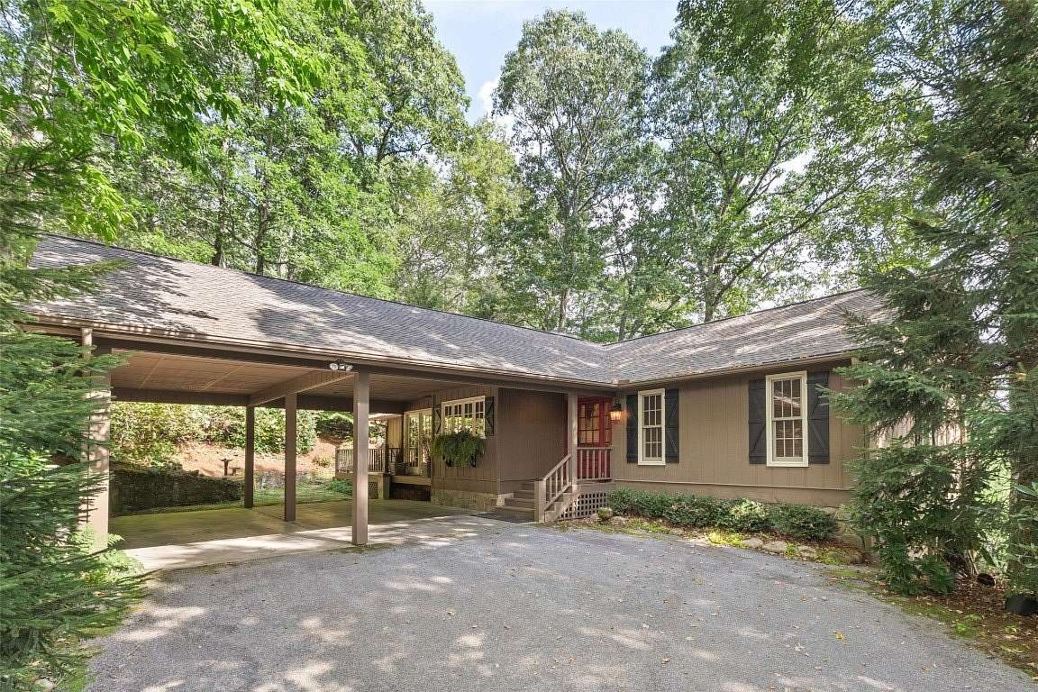 2 Acres of Residential Land with Home for Sale in Highlands, North Carolina