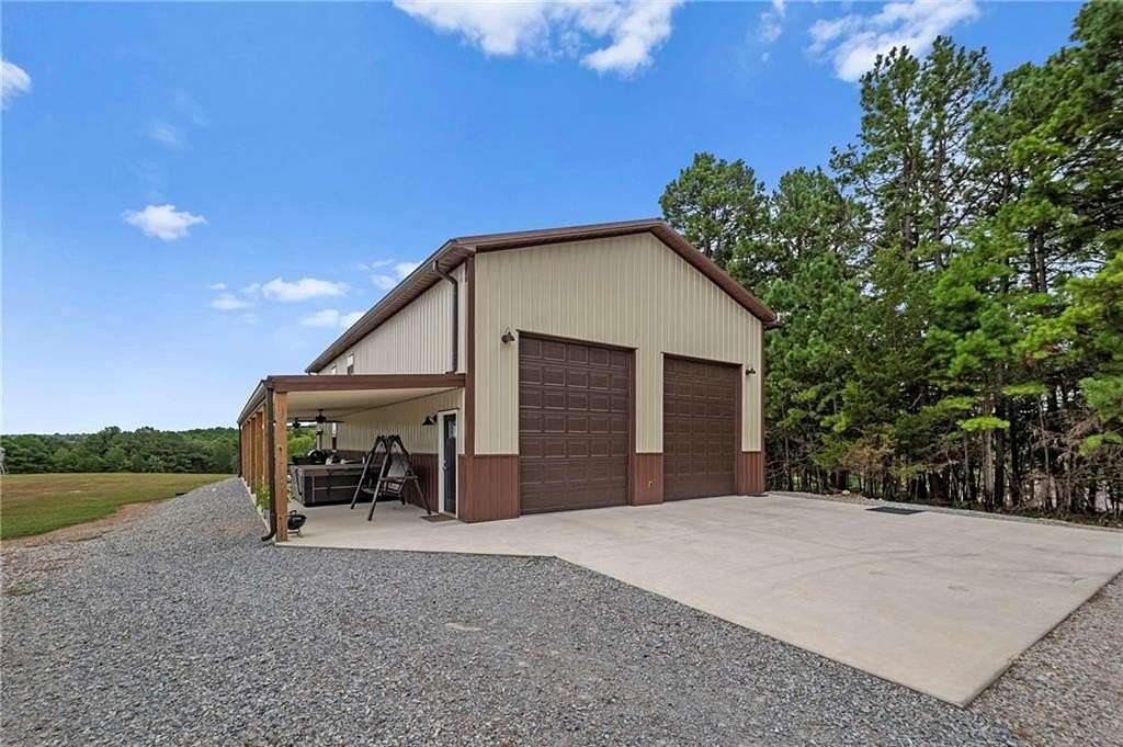 8 Acres of Land with Home for Sale in Eureka Springs, Arkansas