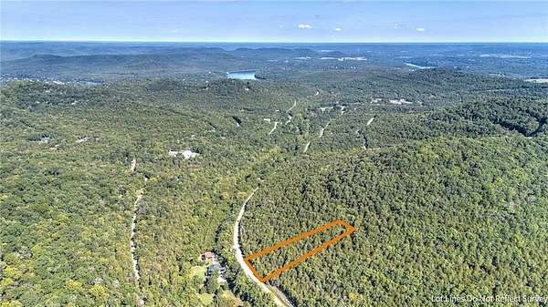 1.22 Acres of Residential Land for Sale in Holiday Island, Arkansas