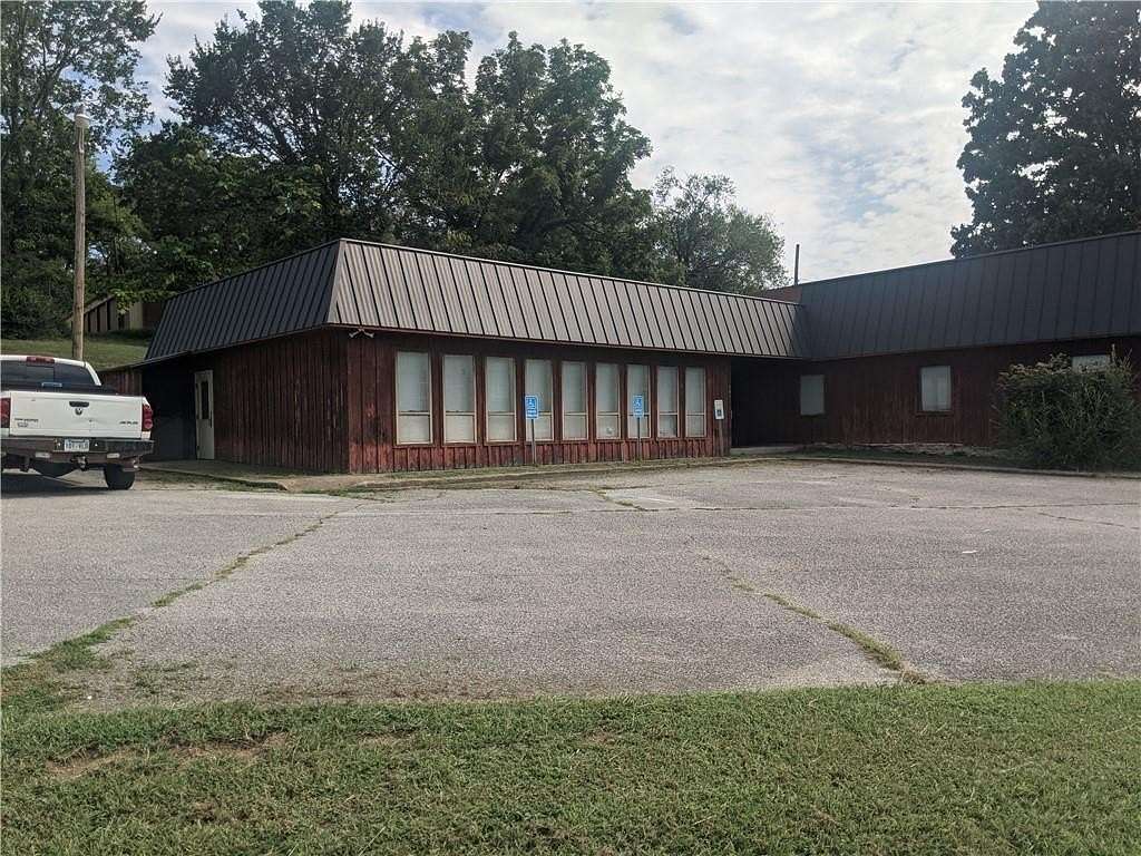 1.7 Acres of Improved Mixed-Use Land for Sale in Harrison, Arkansas