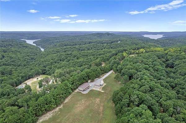 39 Acres of Land with Home for Sale in Eureka Springs, Arkansas