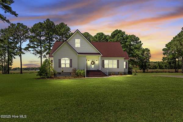 3.28 Acres of Residential Land with Home for Sale in Beulaville, North Carolina