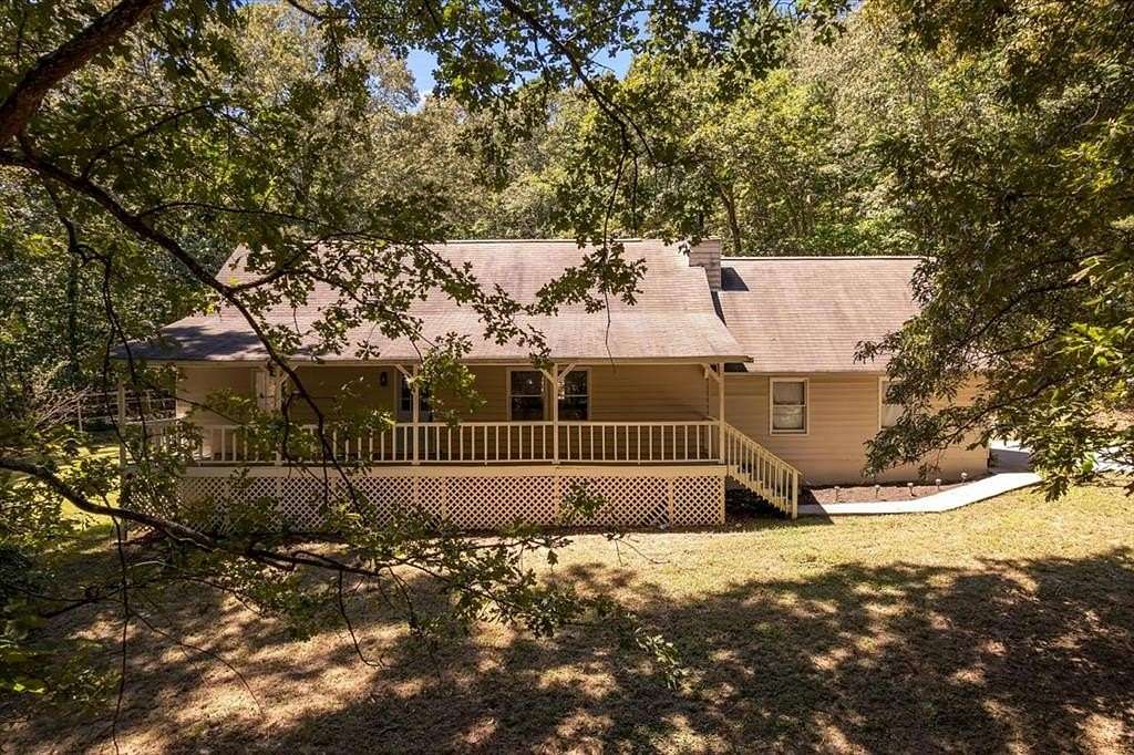 3.6 Acres of Residential Land with Home for Sale in Dalton, Georgia