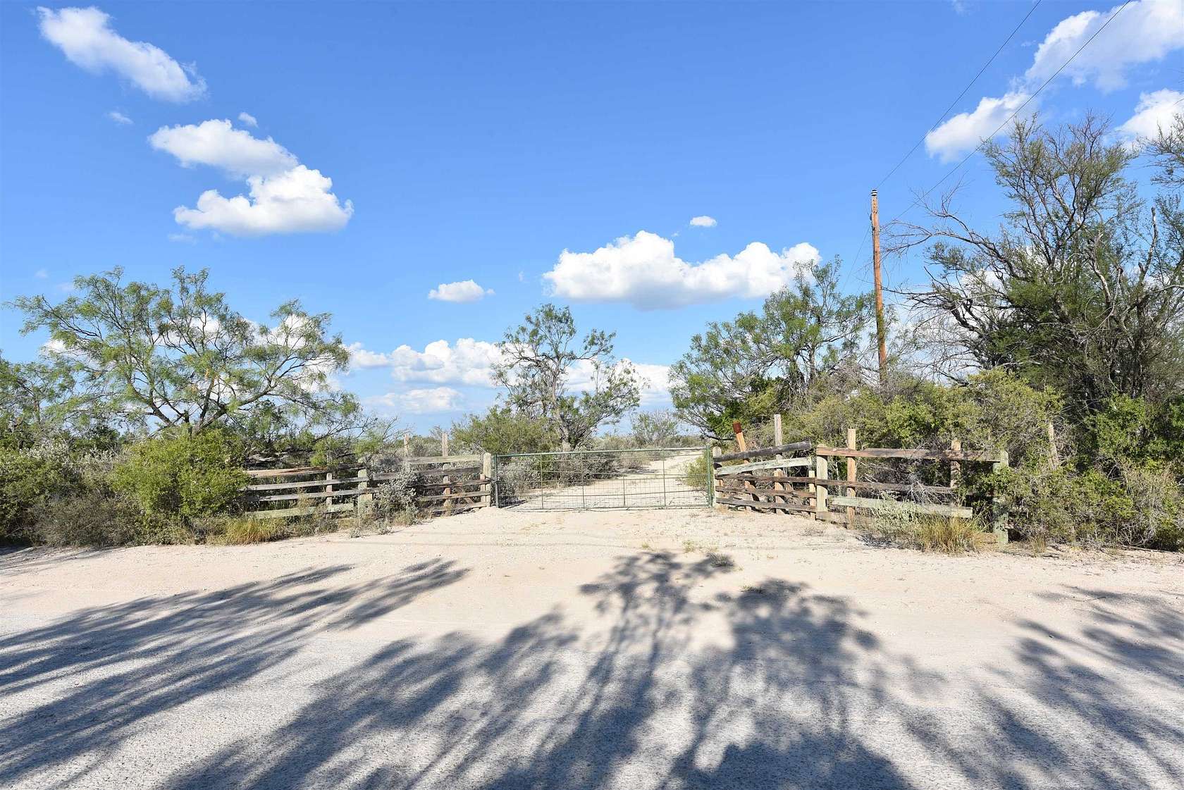 20 Acres of Land with Home for Sale in Del Rio, Texas