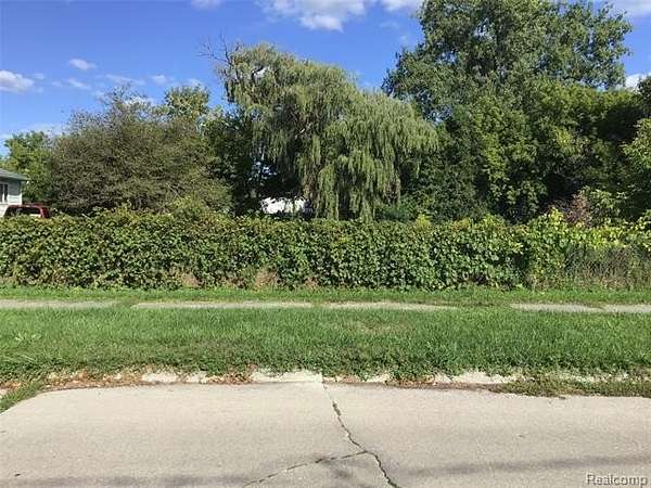 0.15 Acres of Residential Land for Sale in Saginaw, Michigan