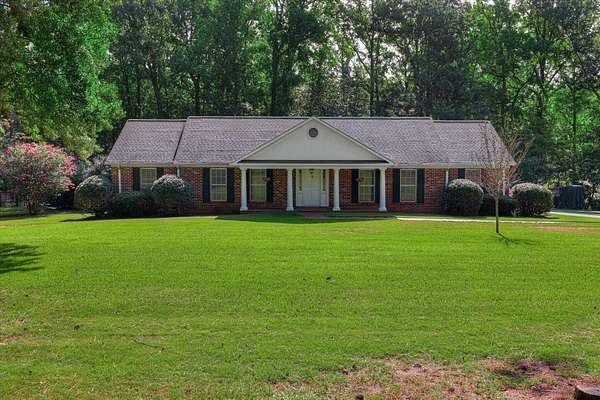 3.54 Acres of Residential Land with Home for Sale in Washington, Georgia