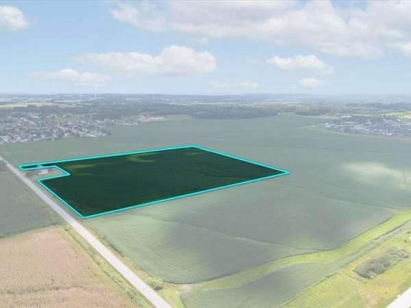 26.4 Acres of Land for Sale in Robins, Iowa