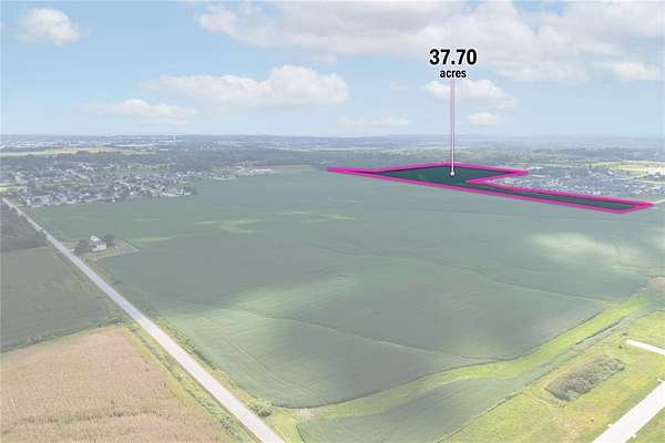 28.7 Acres of Land for Sale in Robins, Iowa