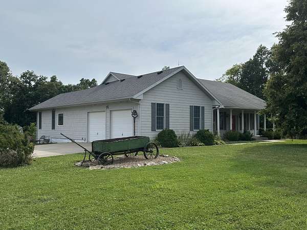 20.5 Acres of Agricultural Land with Home for Sale in Marshall, Missouri