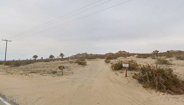 2.53 Acres of Land for Sale in Palmdale, California