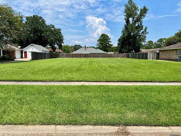 0.29 Acres of Residential Land for Sale in Baton Rouge, Louisiana