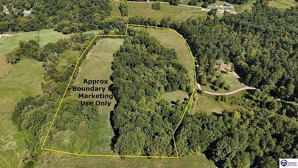 17.5 Acres of Agricultural Land for Sale in Munfordville, Kentucky