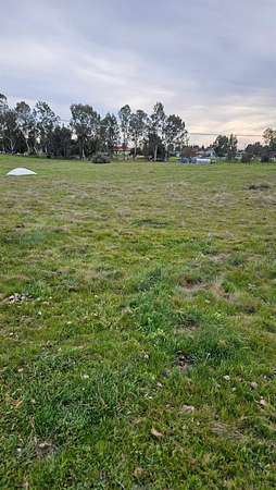 7 Acres of Residential Land for Sale in Madera, California