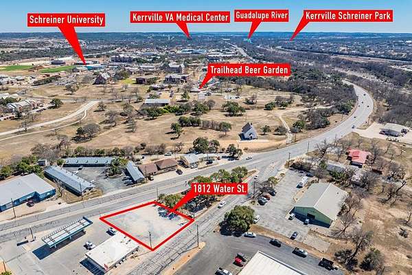 0.37 Acres of Commercial Land for Sale in Kerrville, Texas