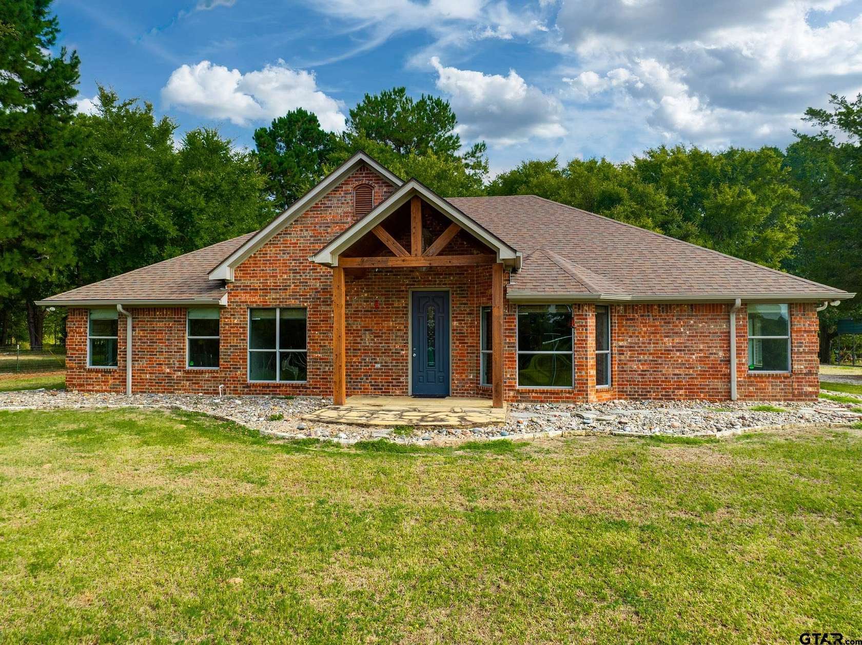 9.15 Acres of Land with Home for Sale in Arp, Texas