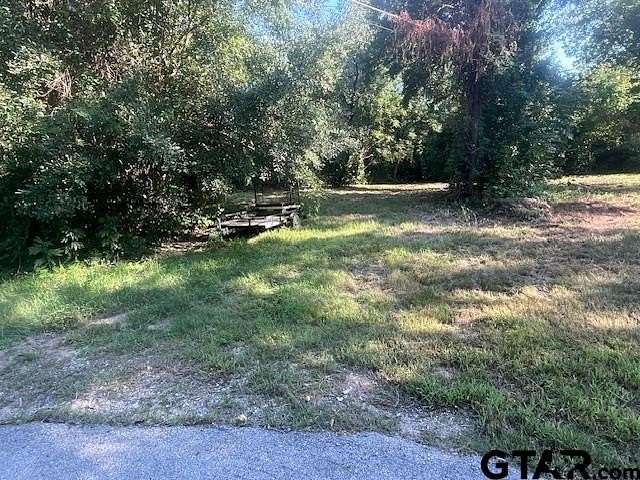 0.75 Acres of Residential Land for Sale in Tool, Texas