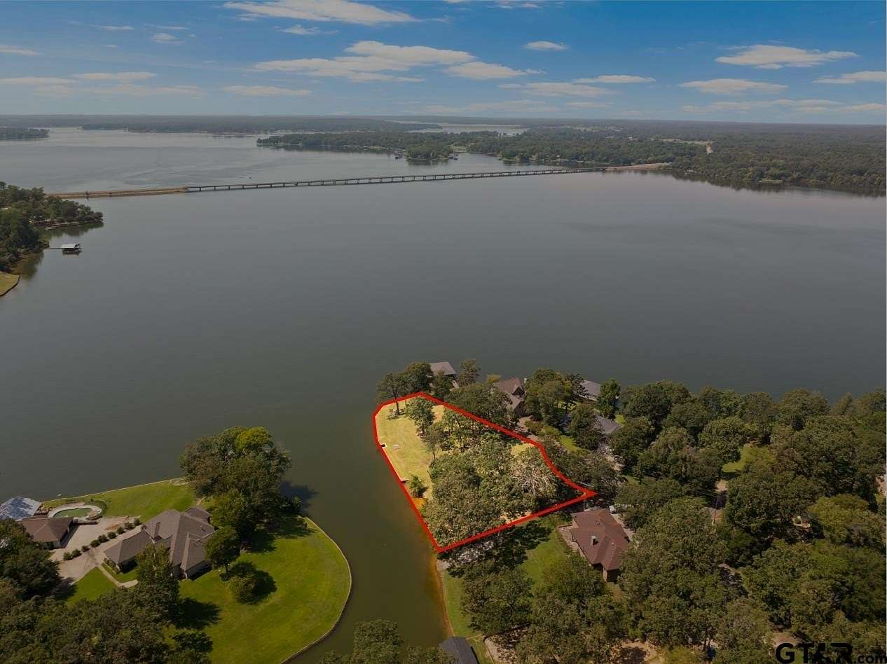 0.95 Acres of Residential Land for Sale in Pittsburg, Texas