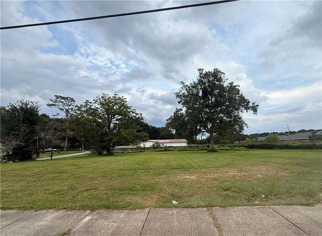 0.36 Acres of Residential Land for Sale in Mobile, Alabama