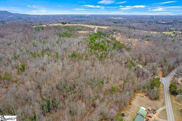 7 Acres of Land for Sale in Travelers Rest, South Carolina