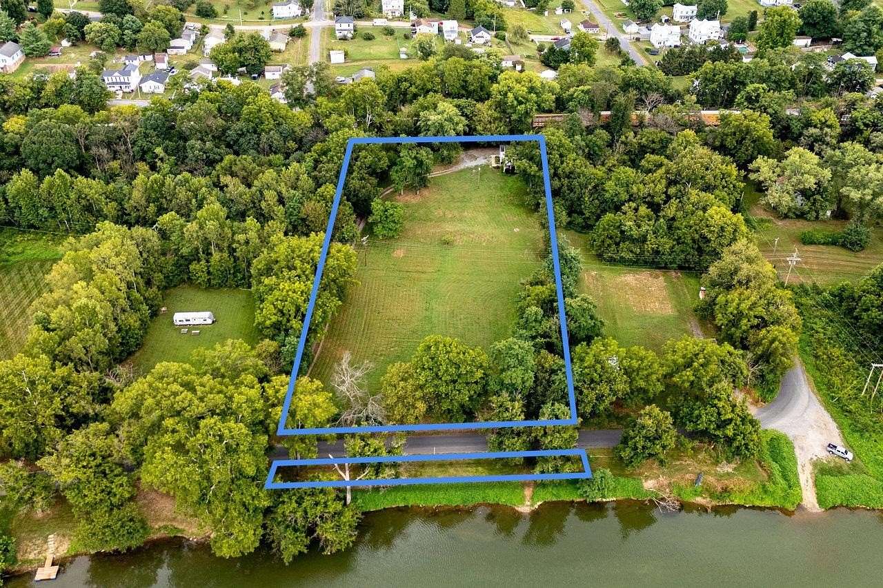 2.48 Acres of Land with Home for Sale in Shenandoah, Virginia
