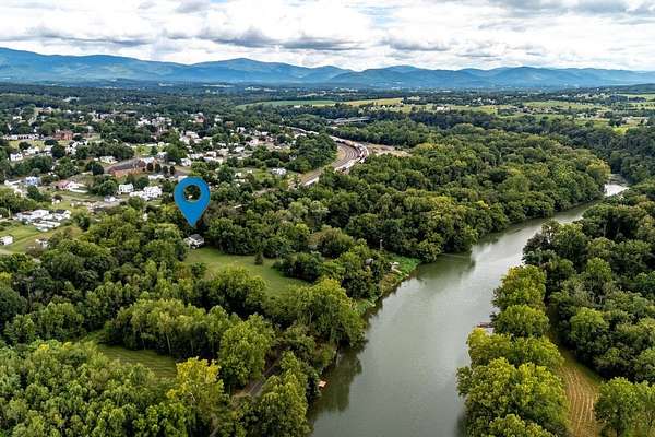 2.48 Acres of Residential Land with Home for Sale in Shenandoah, Virginia