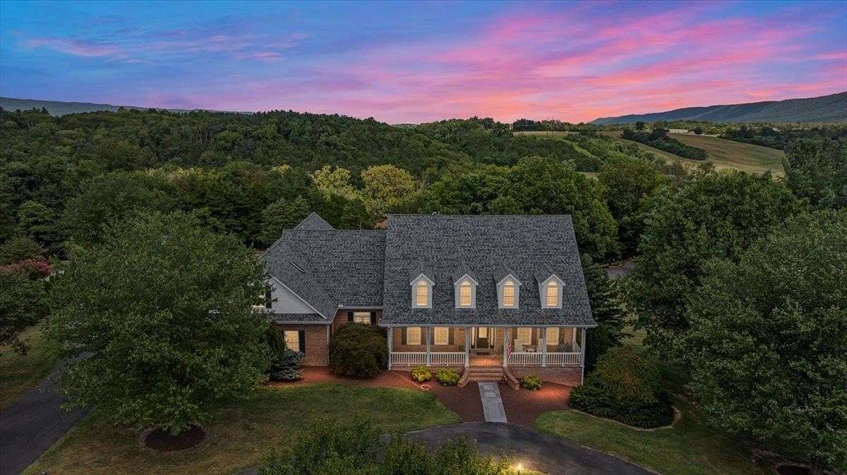 1.76 Acres of Residential Land with Home for Sale in Edinburg, Virginia