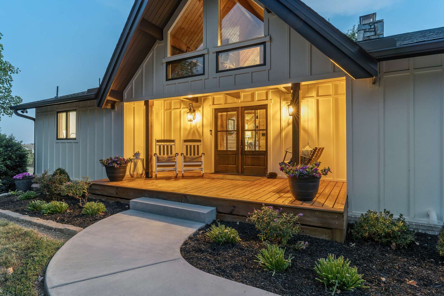 54.9 Acres of Land with Home for Sale in Columbia, Tennessee