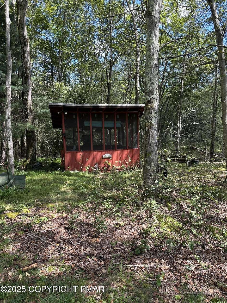 0.68 Acres of Residential Land for Sale in Pocono Lake, Pennsylvania