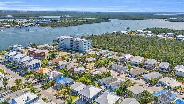 0.1 Acres of Residential Land for Sale in Fort Myers Beach, Florida