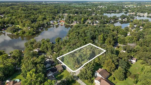 0.49 Acres of Residential Land for Sale in Lowell, Indiana