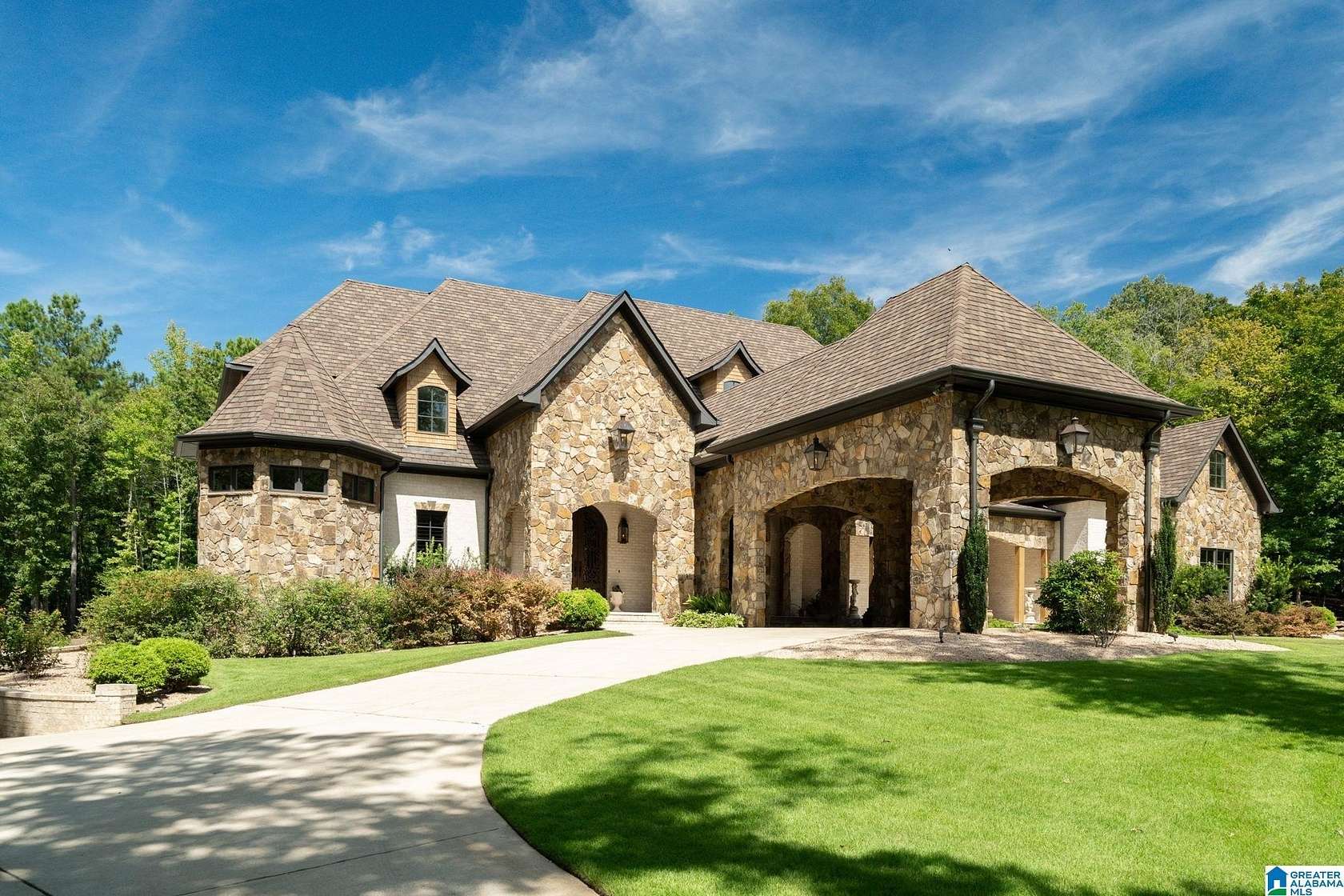 10 Acres of Land with Home for Sale in Indian Springs Village, Alabama