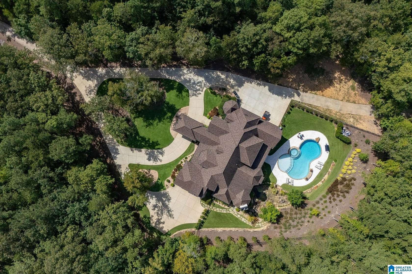 10 Acres of Residential Land with Home for Sale in Indian Springs Village, Alabama