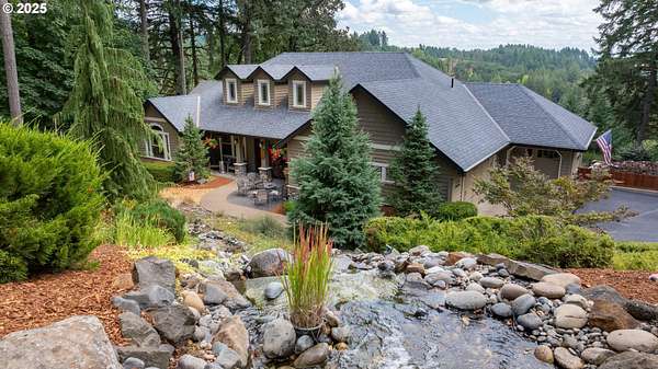 3 Acres of Residential Land with Home for Sale in McMinnville, Oregon