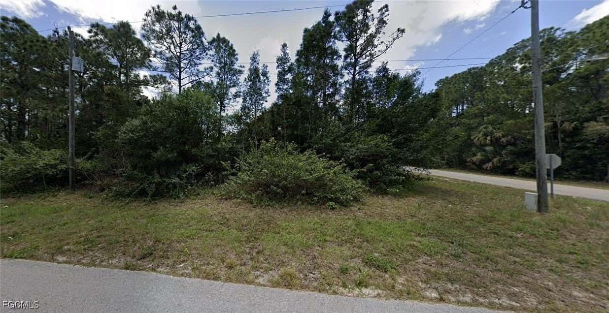 0.25 Acres of Residential Land for Sale in Lehigh Acres, Florida